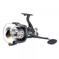 Fishing reel spinning for Canadian anglers